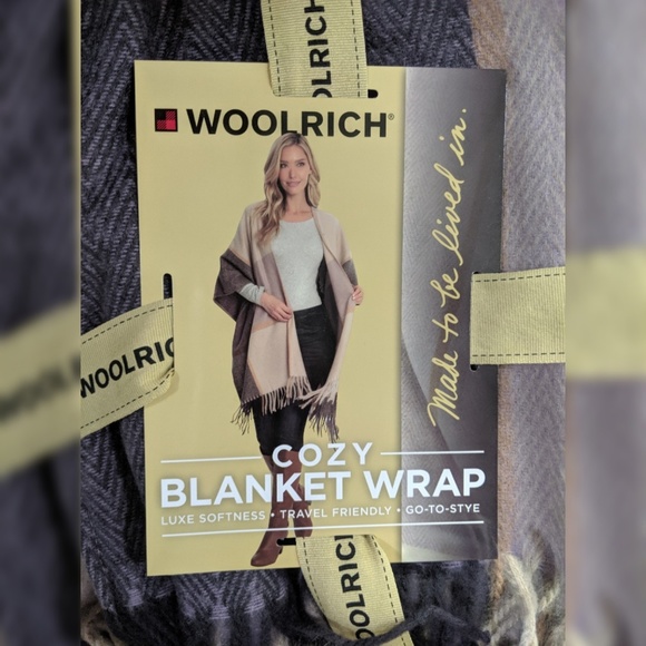 !HOST PICK! Woolrich Blanket Wrap • Tan Plaid - Picture 3 of 5